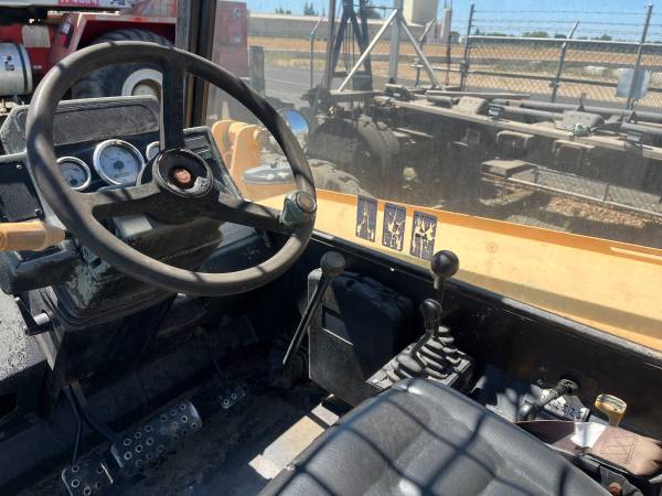 Caterpillar JCB, Import USA — Foto 7 z 8
