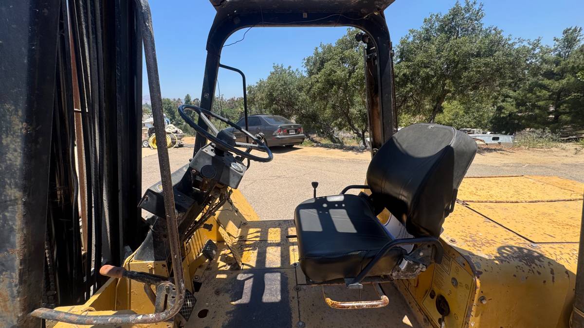 Caterpillar DIÉSEL, Import USA — Foto 2 z 11