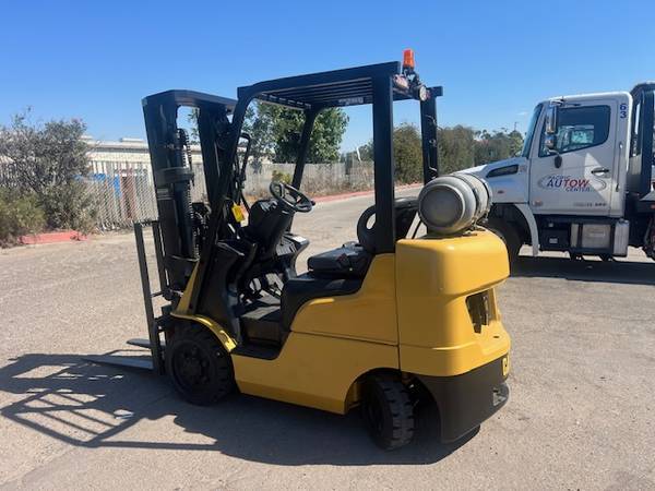 Caterpillar 5000LB, Import USA — Foto 1