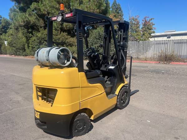 Caterpillar 5000LB, Import USA — Foto 2 z 6