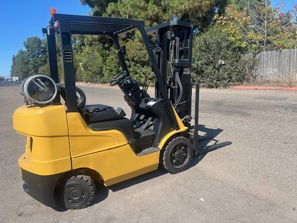 Caterpillar 5000LB, Import USA — Foto 4 z 6