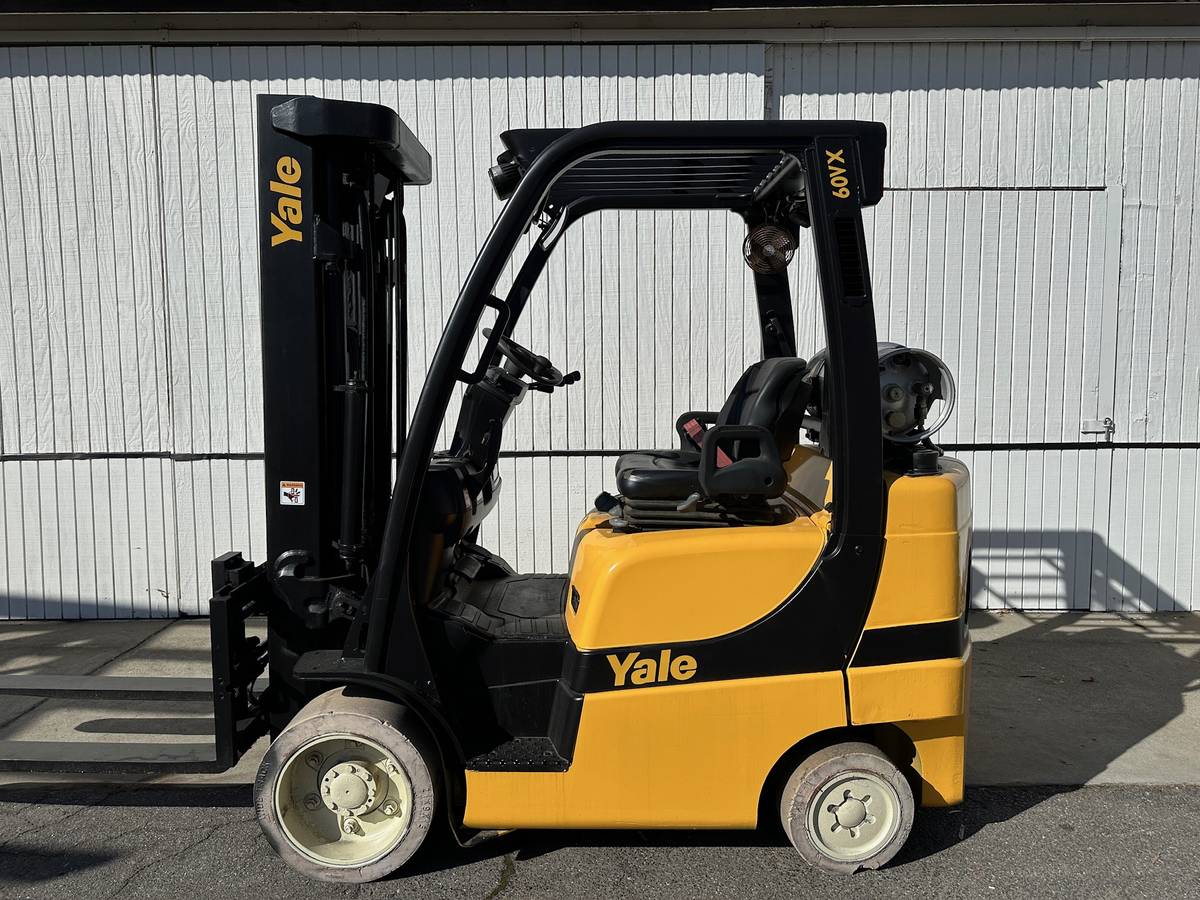 2017 Yale 2017, Import USA — Foto 3 z 4