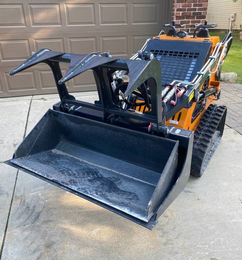 Ditch Witch MINI, Import USA — Foto 5 z 8