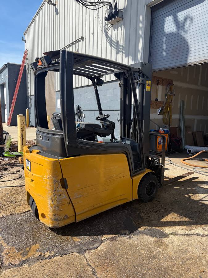 Caterpillar FORKLIFT, Import USA — Foto 1