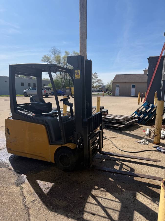 Caterpillar FORKLIFT, Import USA — Foto 3 z 12