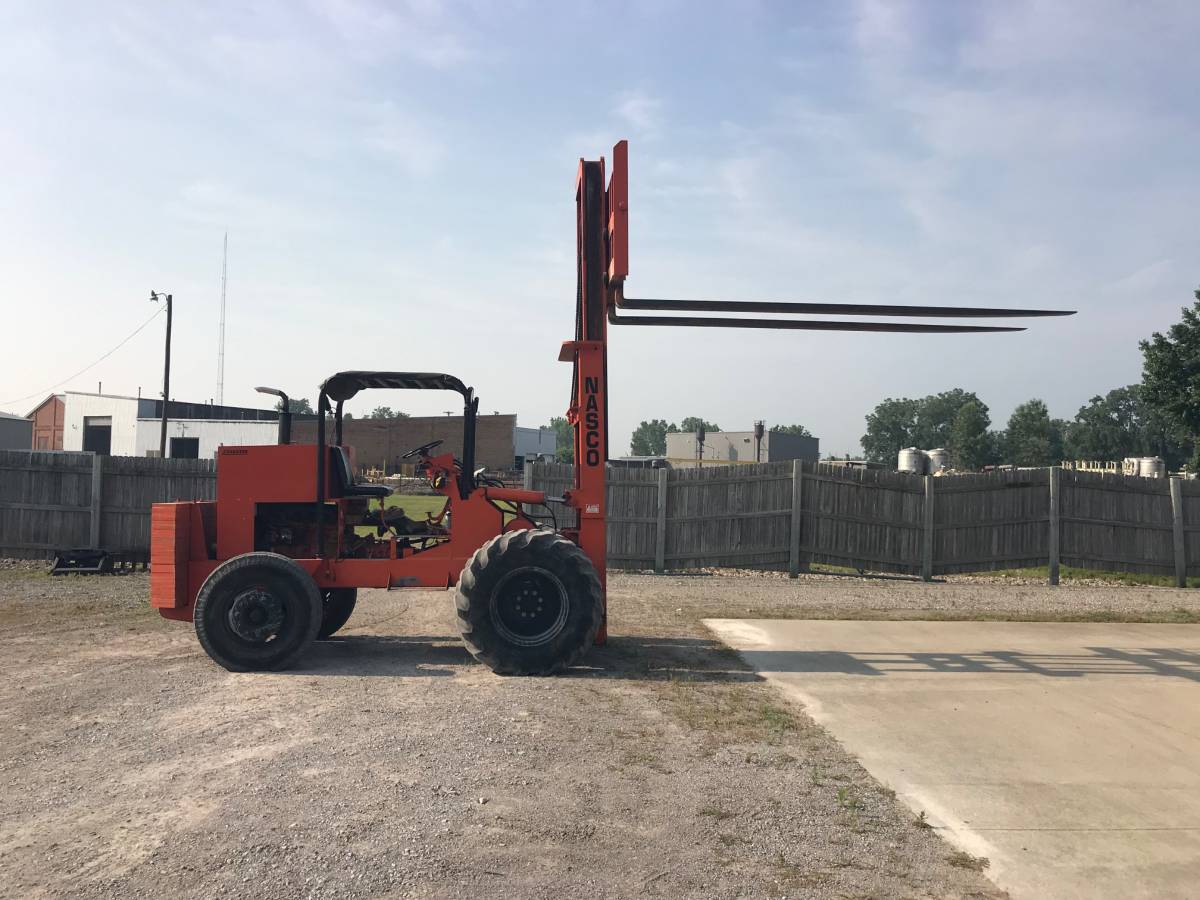 John Deere FORKLIFT, Import USA — Foto 11 z 12