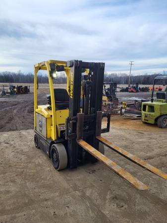 Hyster, Import USA — Foto 1