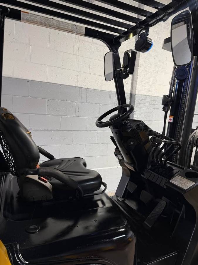 Caterpillar FORKLIFT, Import USA — Foto 7 z 9