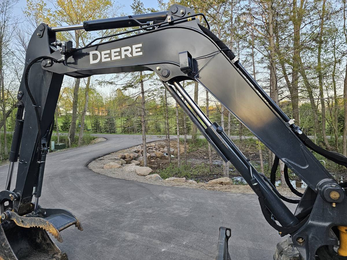 John Deere 60G, Import USA — Foto 9 z 12