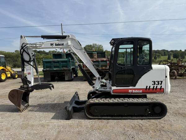 Bobcat 337G, Import USA — Foto 1