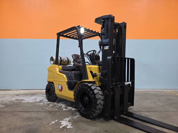 Caterpillar 2P6000, Import USA — Foto 1