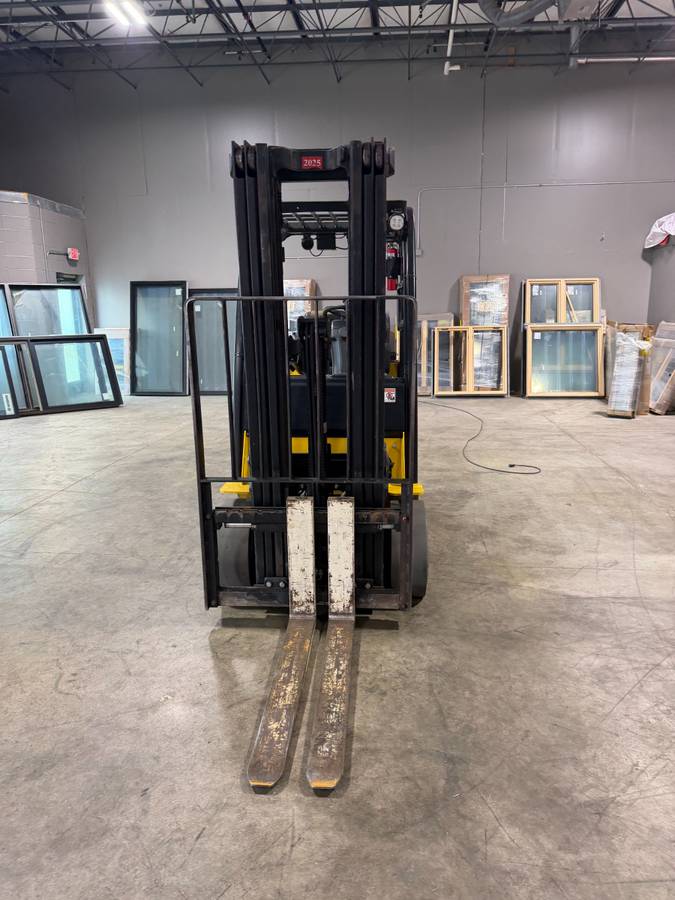 Kubota YALE, Import USA — Foto 2 z 7