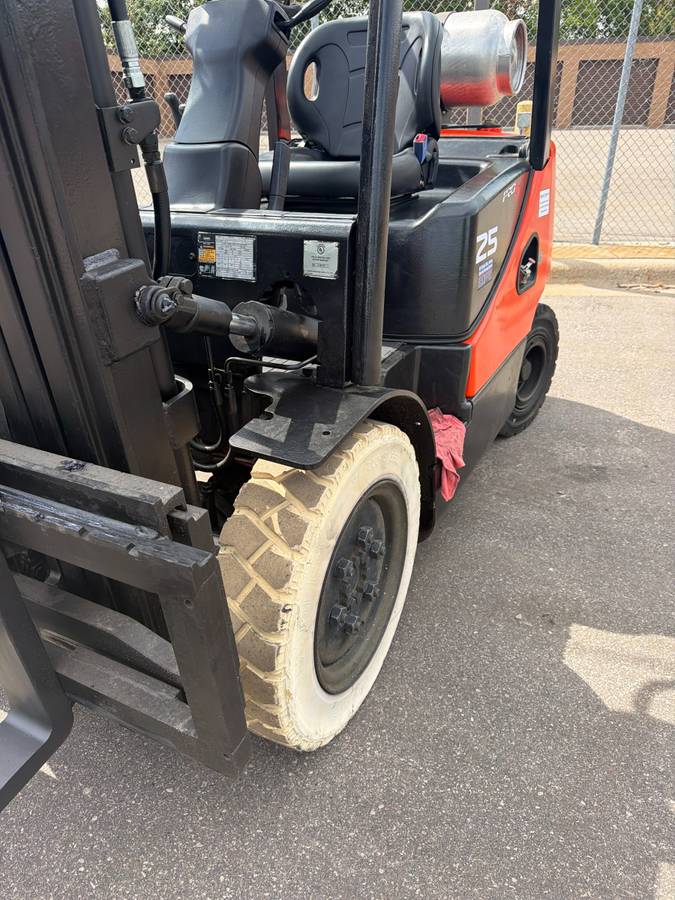 Doosan 5000, Import USA — Foto 9 z 12