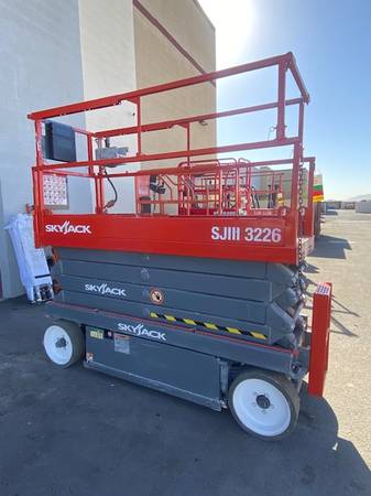 JLG SKYJACK, Import USA — Foto 1