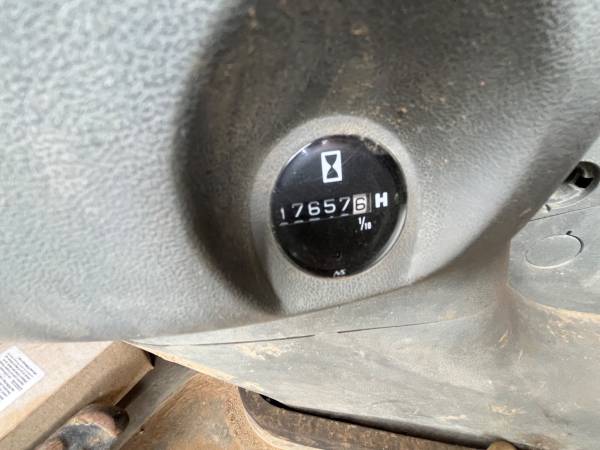 John Deere 450LC, Import USA — Foto 10 z 12