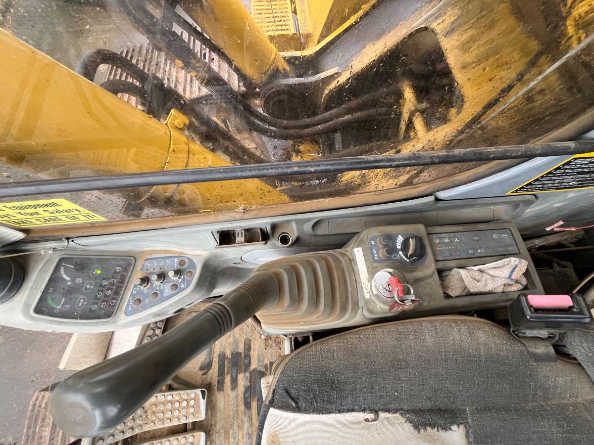 John Deere 450LC, Import USA — Foto 11 z 12
