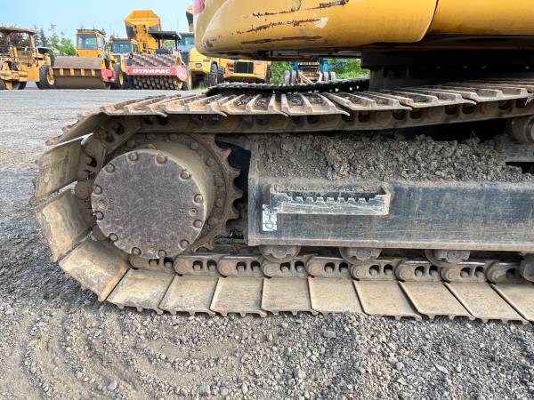 John Deere 135G, Import USA — Foto 12 z 12