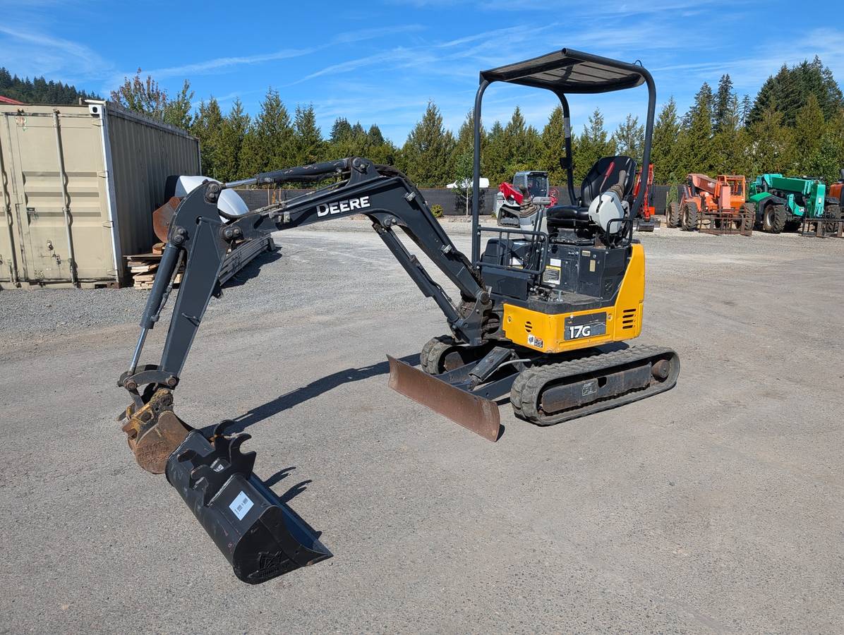 John Deere 17G, Import USA — Foto 1