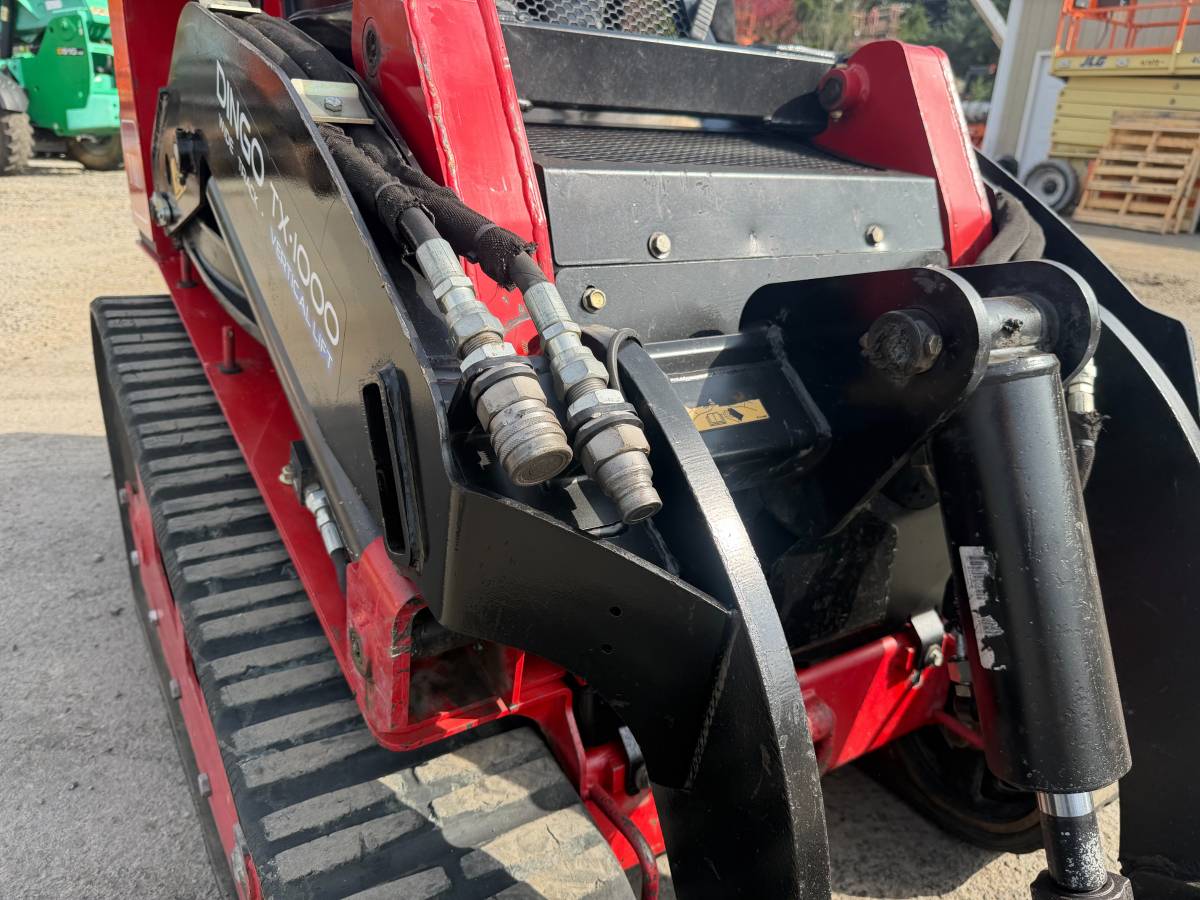Caterpillar TORO, Import USA — Foto 10 z 12