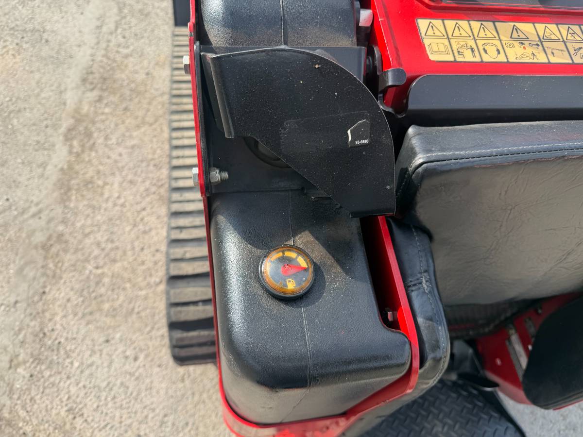 Caterpillar TORO, Import USA — Foto 11 z 12