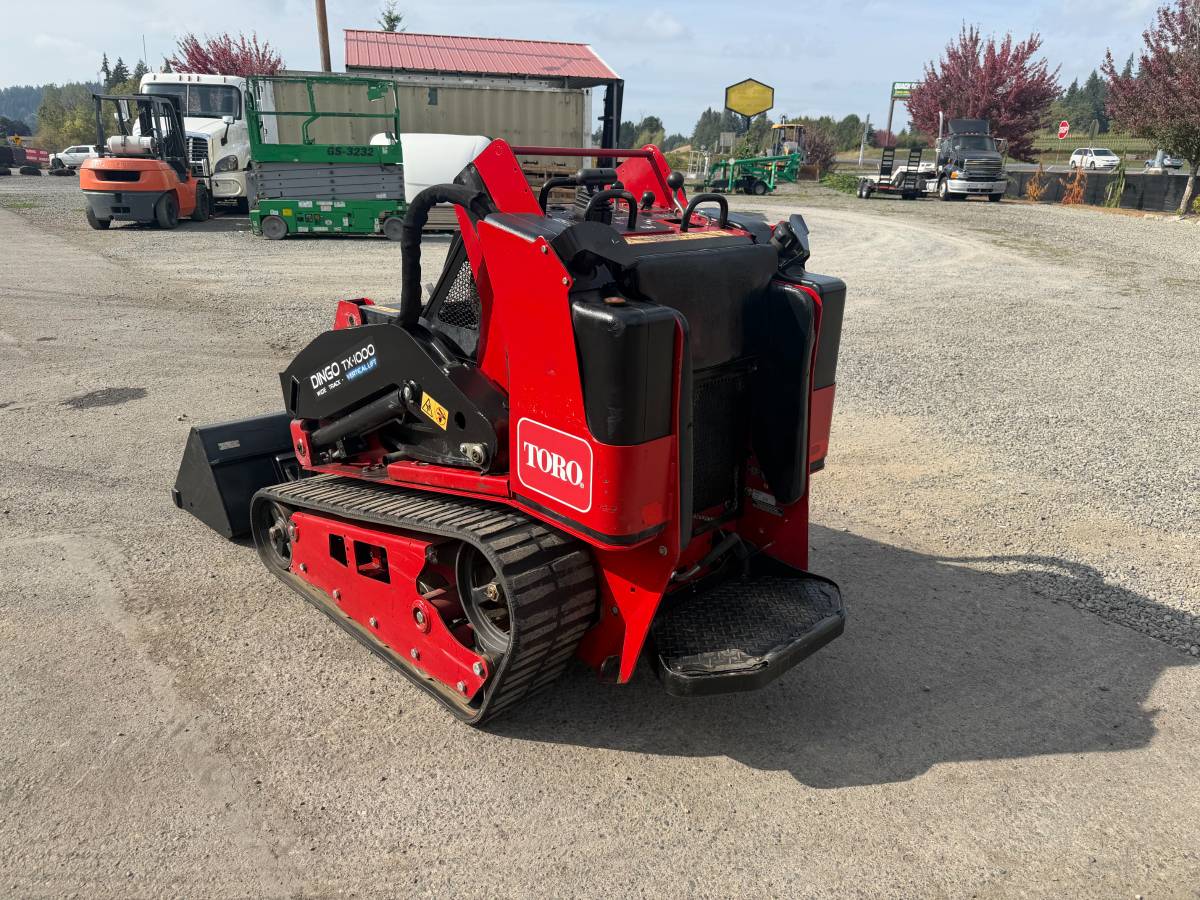 Caterpillar TORO, Import USA — Foto 3 z 12