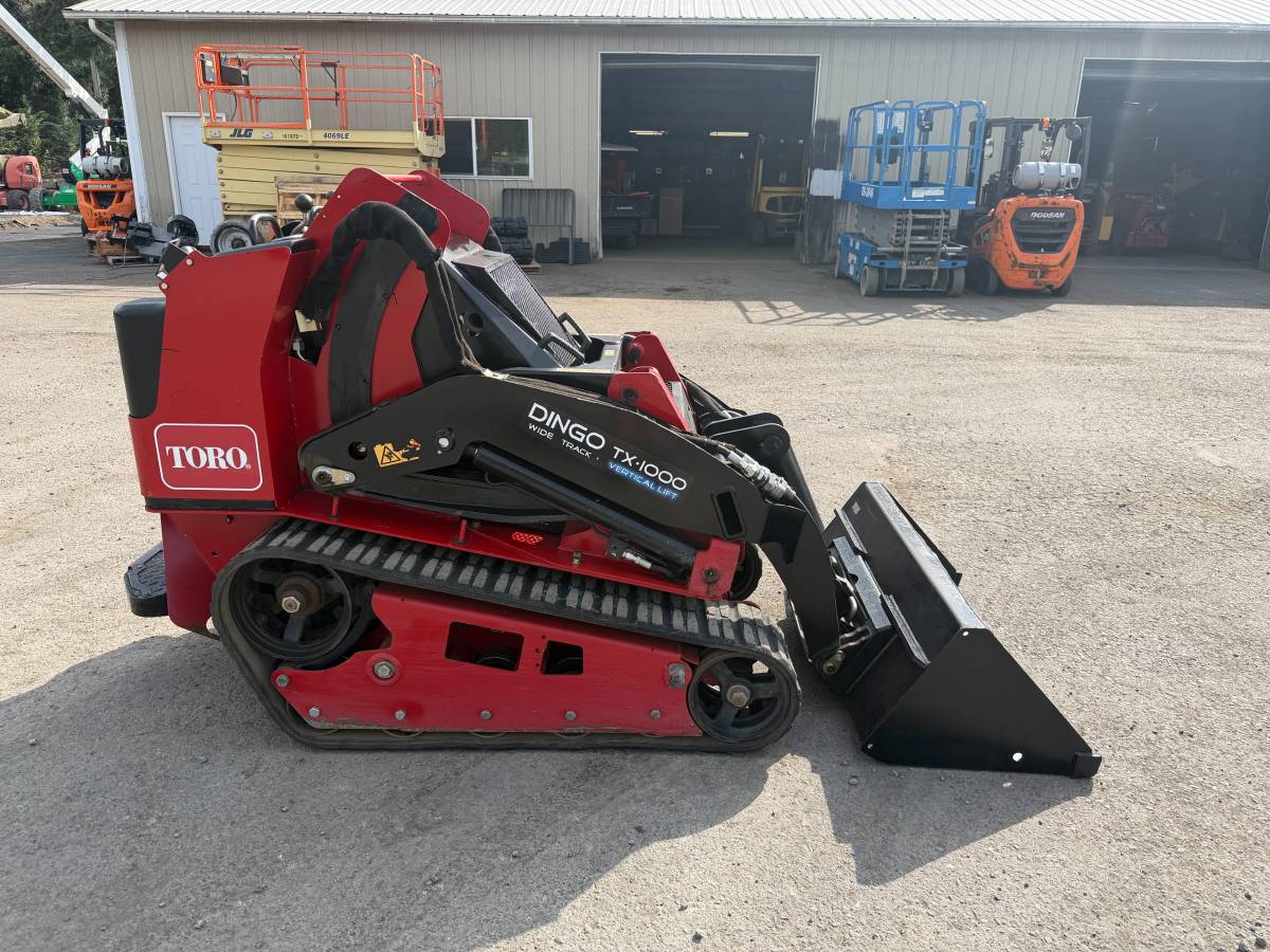 Caterpillar TORO, Import USA — Foto 6 z 12
