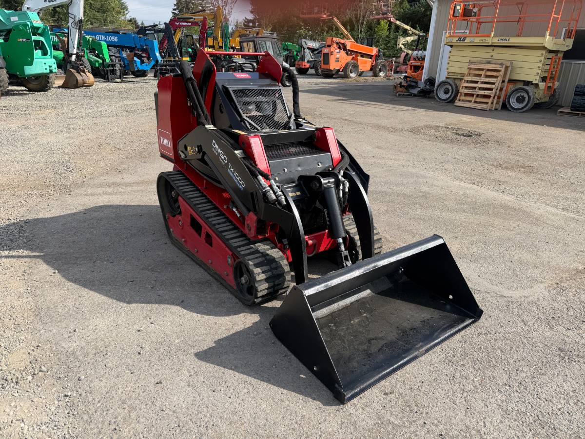 Caterpillar TORO, Import USA — Foto 7 z 12