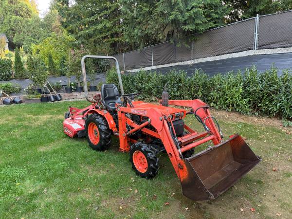 Kubota KABOTA, Import USA — Foto 1