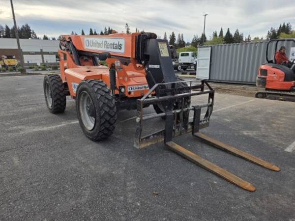 SkyTrak 8042, Import USA — Foto 1