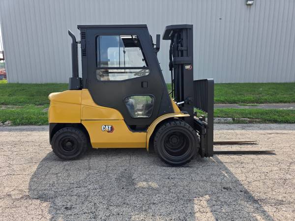 Caterpillar MITSUBISHI, Import USA — Foto 1