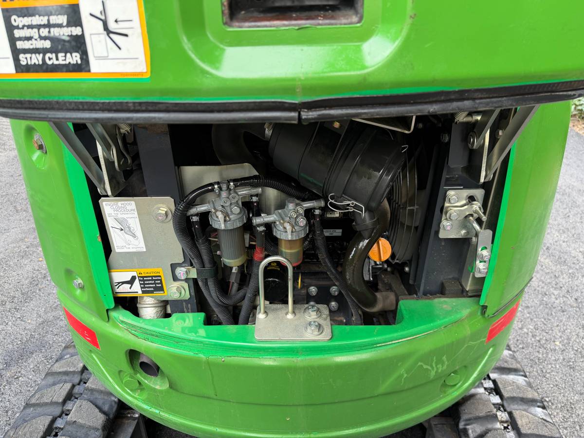 John Deere 17G, Import USA — Foto 7 z 12