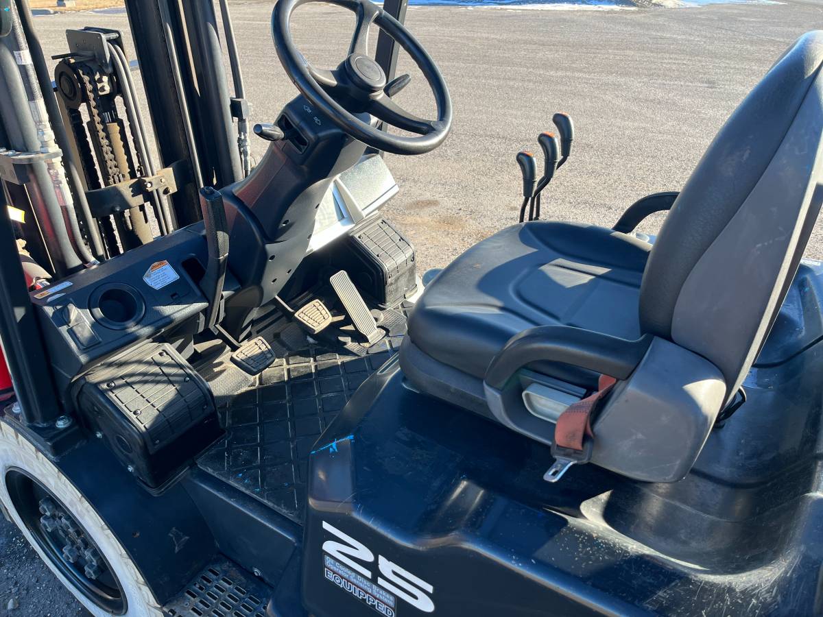Doosan G25, Import Kanada — Foto 4 z 10