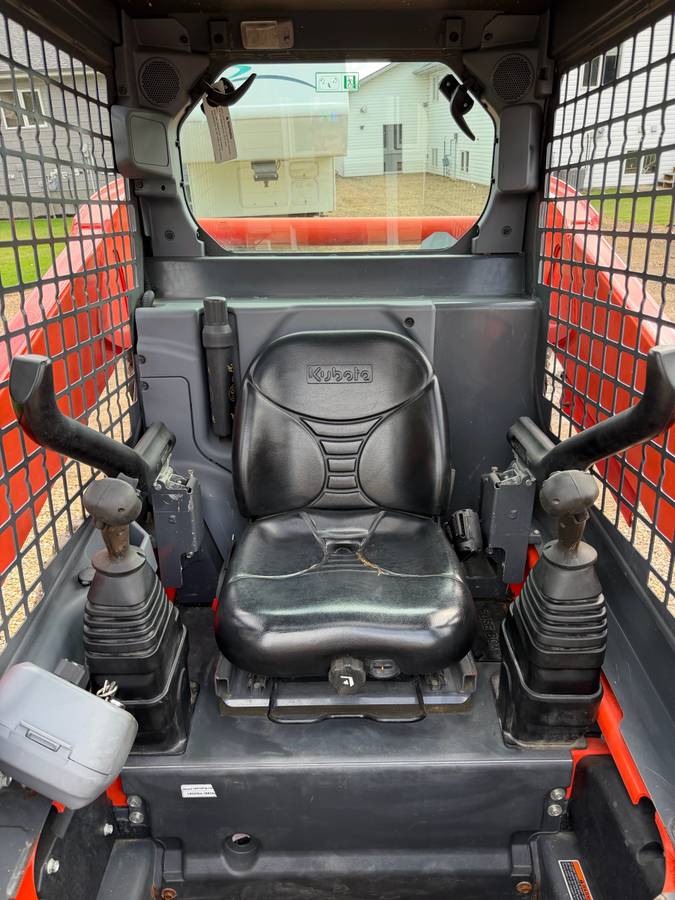 Kubota SSV65, Import Kanada — Foto 5 z 9