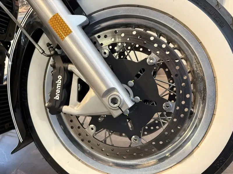2016 Moto Guzzi Eldorado, 4.800 km, Import Kanada — Foto 4 z 12