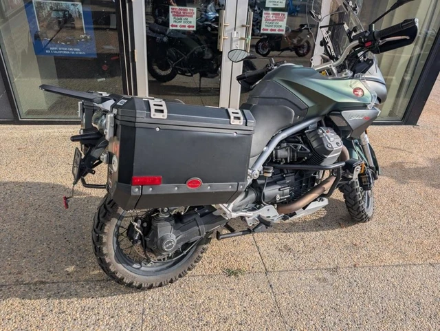 2015 Moto Guzzi, 36.091 km, Import Kanada — Foto 3 z 5