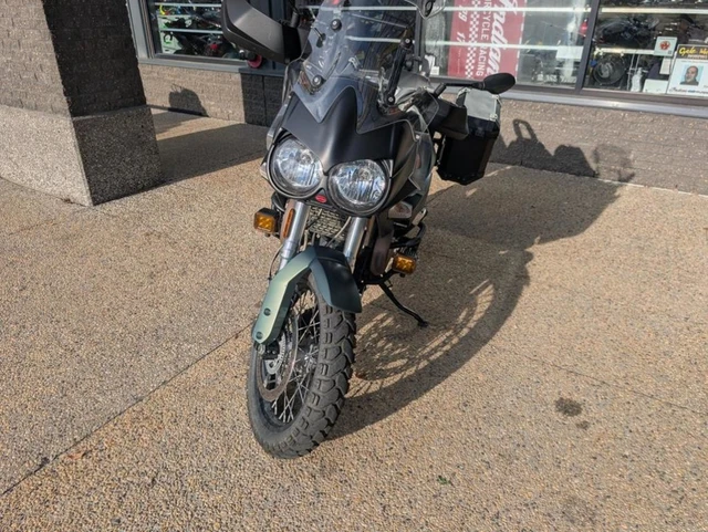 2015 Moto Guzzi, 36.091 km, Import Kanada — Foto 4 z 5