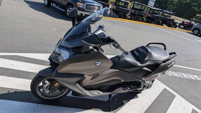 2016 BMW, 12.013 km, Import Kanada — Foto 5 z 5