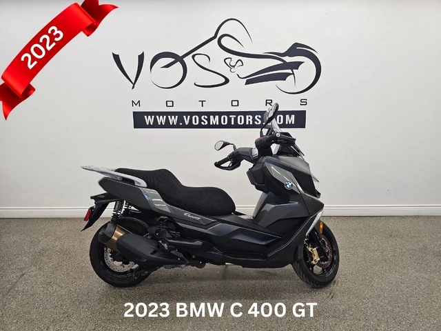 2023 BMW, 29.000 km, Import Kanada — Foto 1