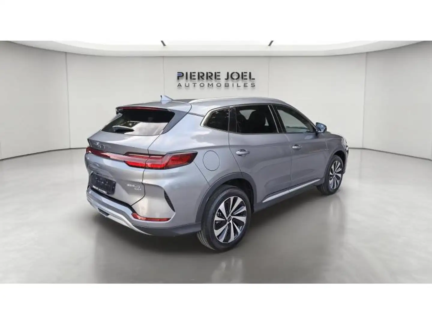 2026 BYD Seal U, 2 km, Belgien — Foto 6 z 12
