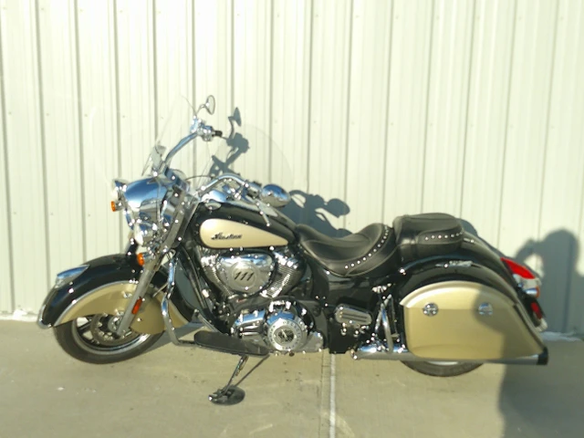2022 Indian, 4.282 km, Import Kanada — Foto 4 z 5