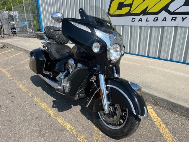 2016 Indian, schwarz, Import Kanada — Foto 2 z 5