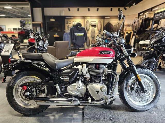 2026 Triumph, 1 km, Import Kanada — Foto 1