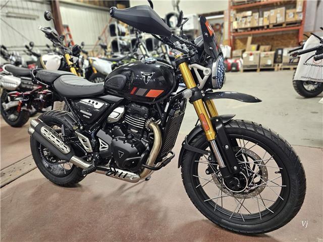 2026 Triumph, 7 km, Import Kanada — Foto 2 z 5