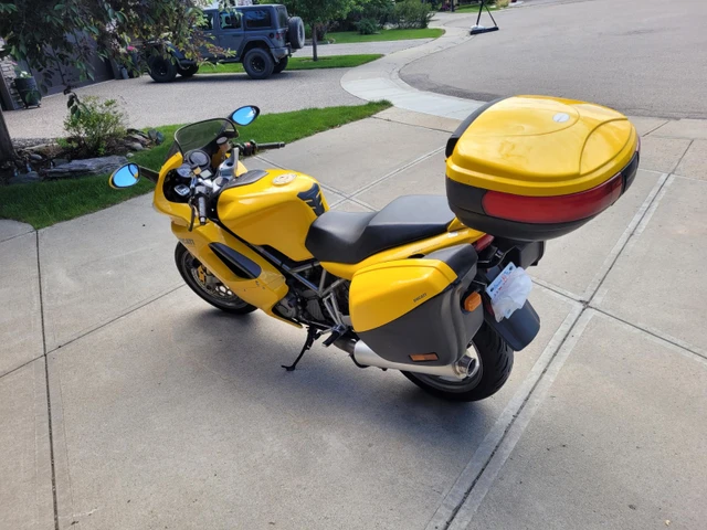 2002 Ducati, 78.000 km, Import Kanada — Foto 4 z 5