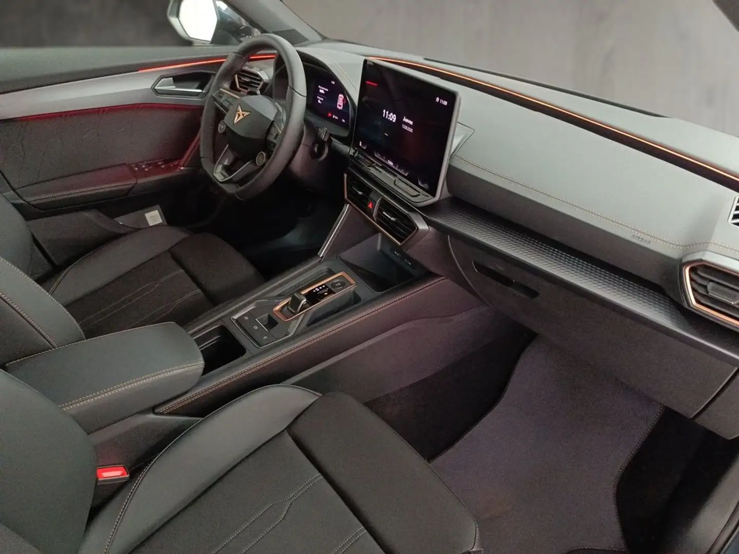 2026 Cupra Formentor, 10 km, Spanien — Foto 5 z 12