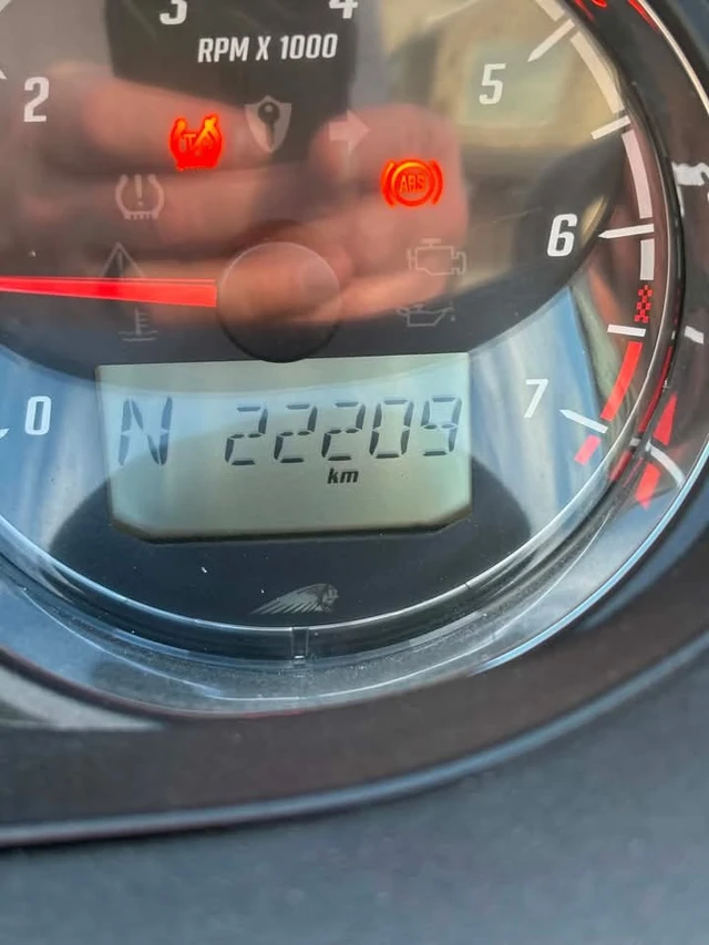 2022 Indian, 22.200 km, Import Kanada — Foto 4 z 5
