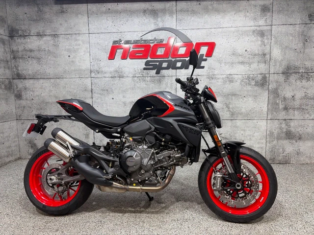 2026 Ducati, Import Kanada — Foto 2 z 5