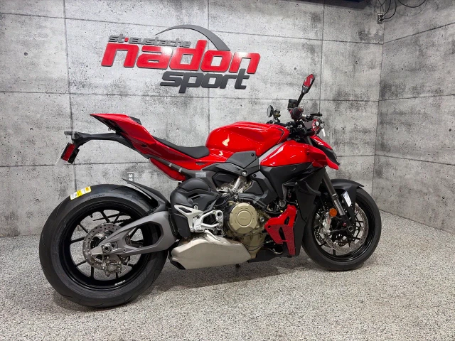 2026 Ducati, Import Kanada — Foto 4 z 5