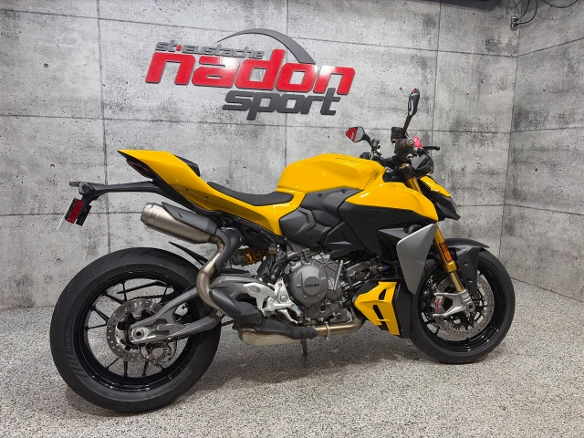 2026 Ducati, Import Kanada — Foto 4 z 5