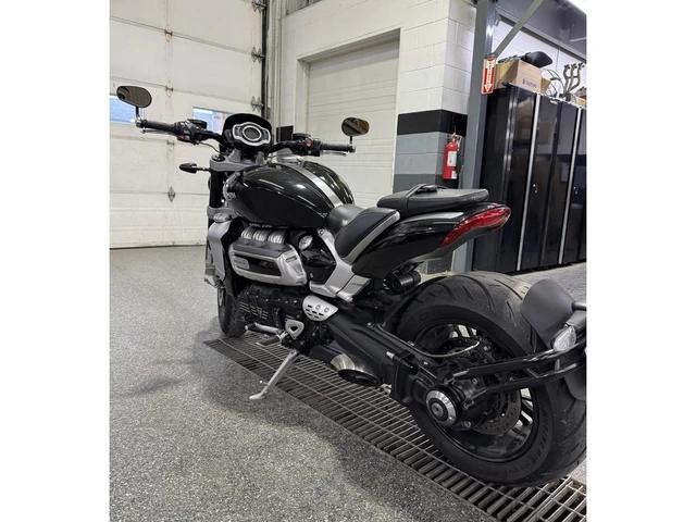 2020 Triumph, 53.000 km, Import Kanada — Foto 4 z 5